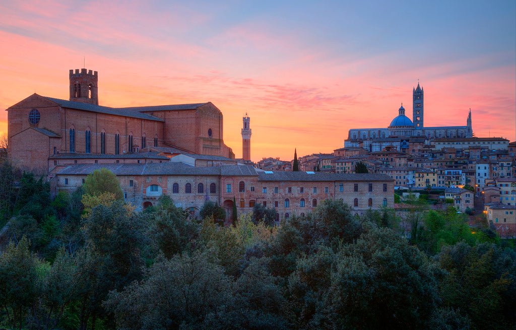 Siena at Golden Hour: The Visual World That Inspired Palio